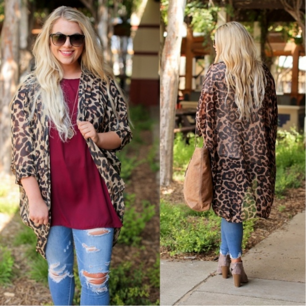 PLUS Leopard Print Kimono - Picture 2 of 2